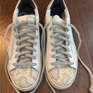 EUC P448 Women’s Jack Molly 37 Sneakers
